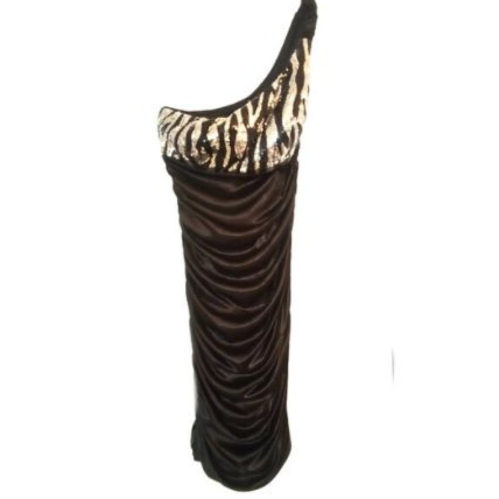 SLEEK GLAM ONE SHOULDER MINI DRESS - BLACK (M) ZIP BACK